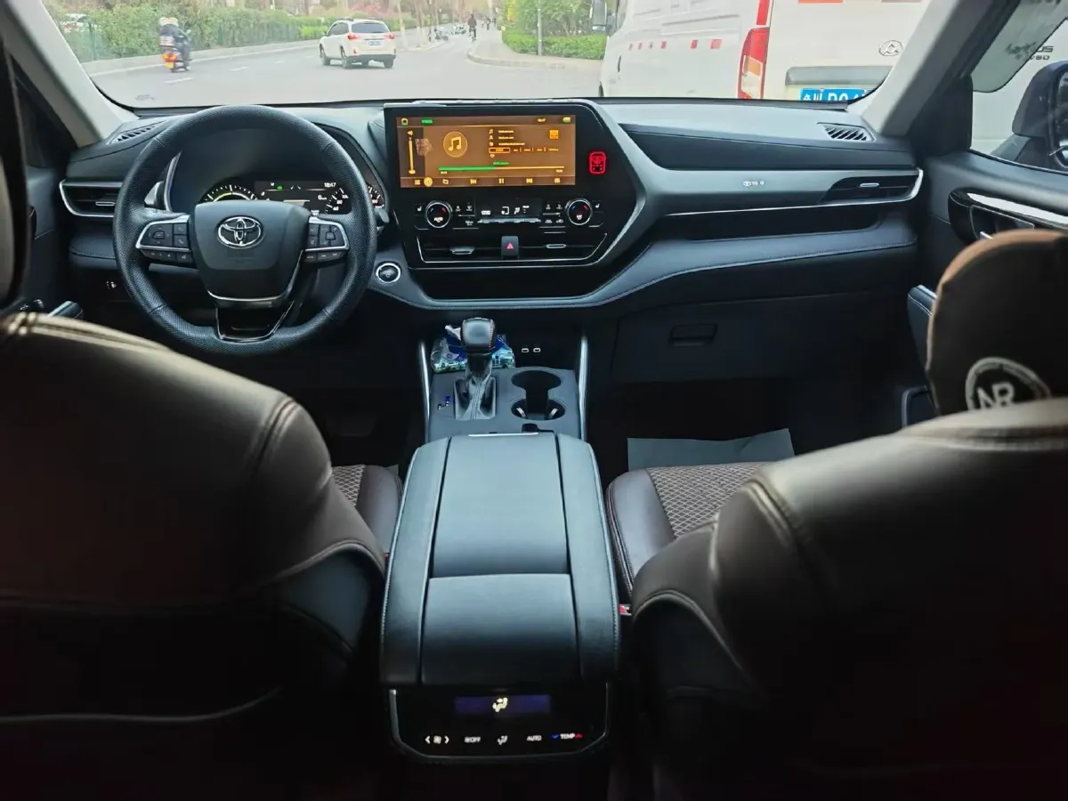 2023 Toyota Highlander 2.5L 189HP L4 E-CVT Hybrid,autocango,china used car exporter,china ev exporter,chinese used car exporter,chinese used ev exporter