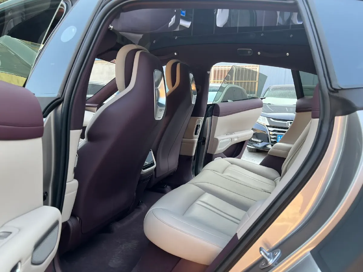 2025 MI YU7 BEV 96.3KWH,autocango,china used car exporter,china ev exporter,chinese used car exporter,chinese used ev exporter