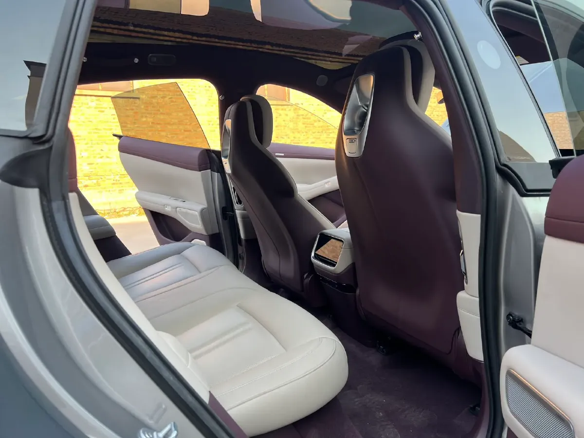 2025 MI YU7 BEV 96.3KWH,autocango,china used car exporter,china ev exporter,chinese used car exporter,chinese used ev exporter