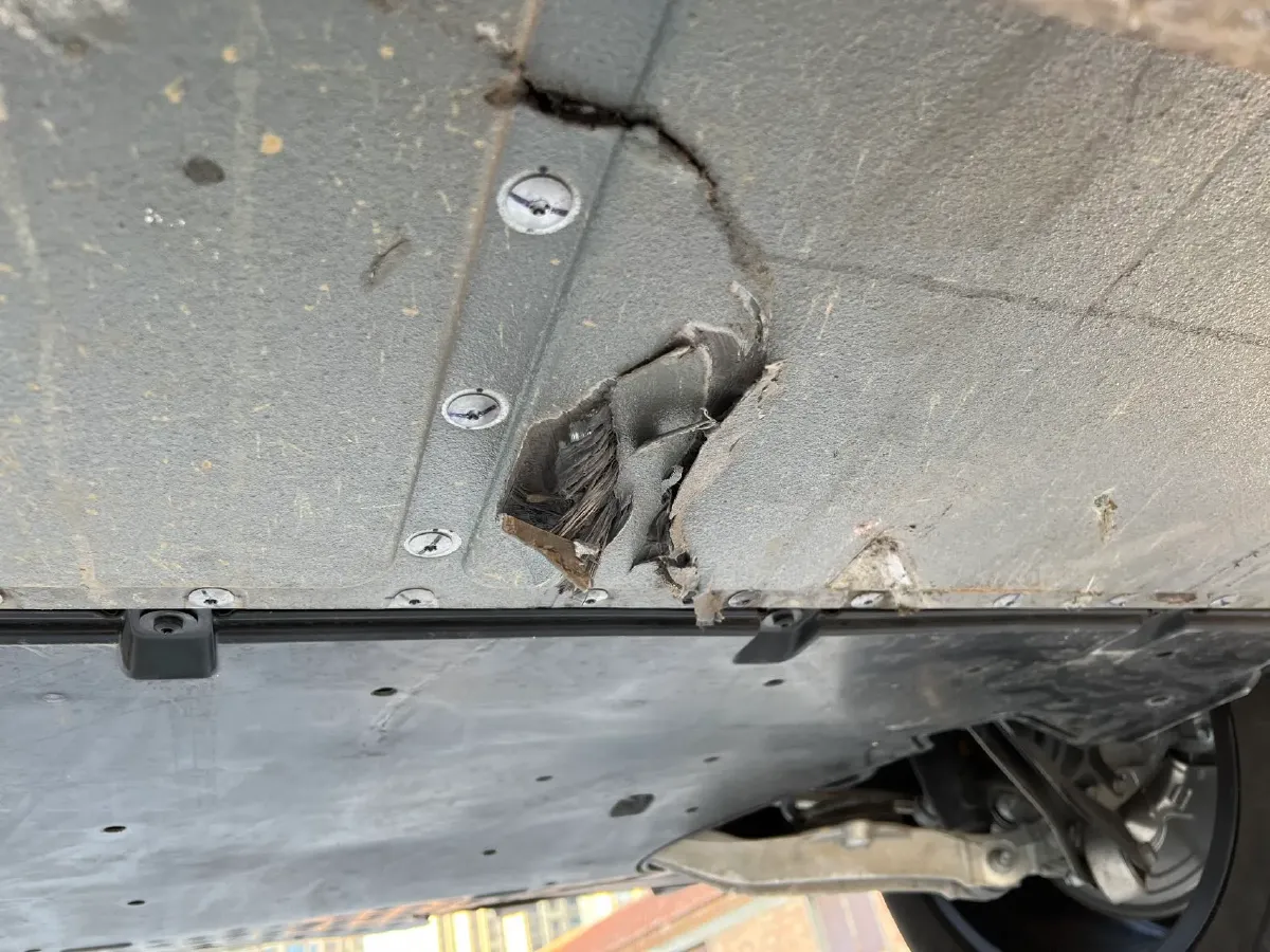 2025 MI YU7 BEV 96.3KWH,autocango,china used car exporter,china ev exporter,chinese used car exporter,chinese used ev exporter