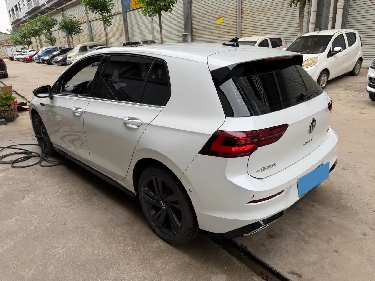 2023 Volkswagen Golf 1.4T 150HP L4 7DCT,autocango,china used car exporter,china ev exporter,chinese used car exporter,chinese used ev exporter