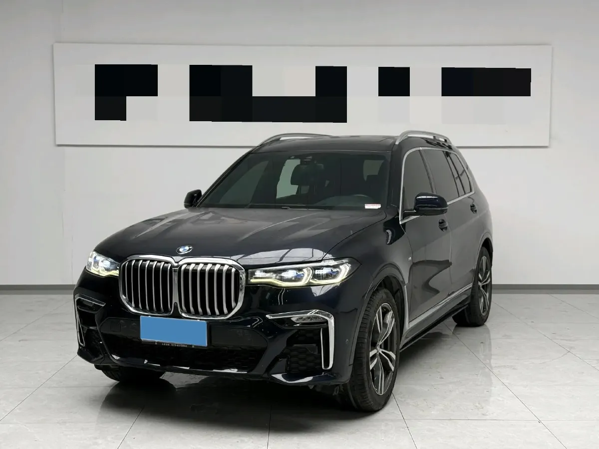 2021 BMW X7 3.0T 340HP L6 8AT,autocango,china used car exporter,china ev exporter,chinese used car exporter,chinese used ev exporter