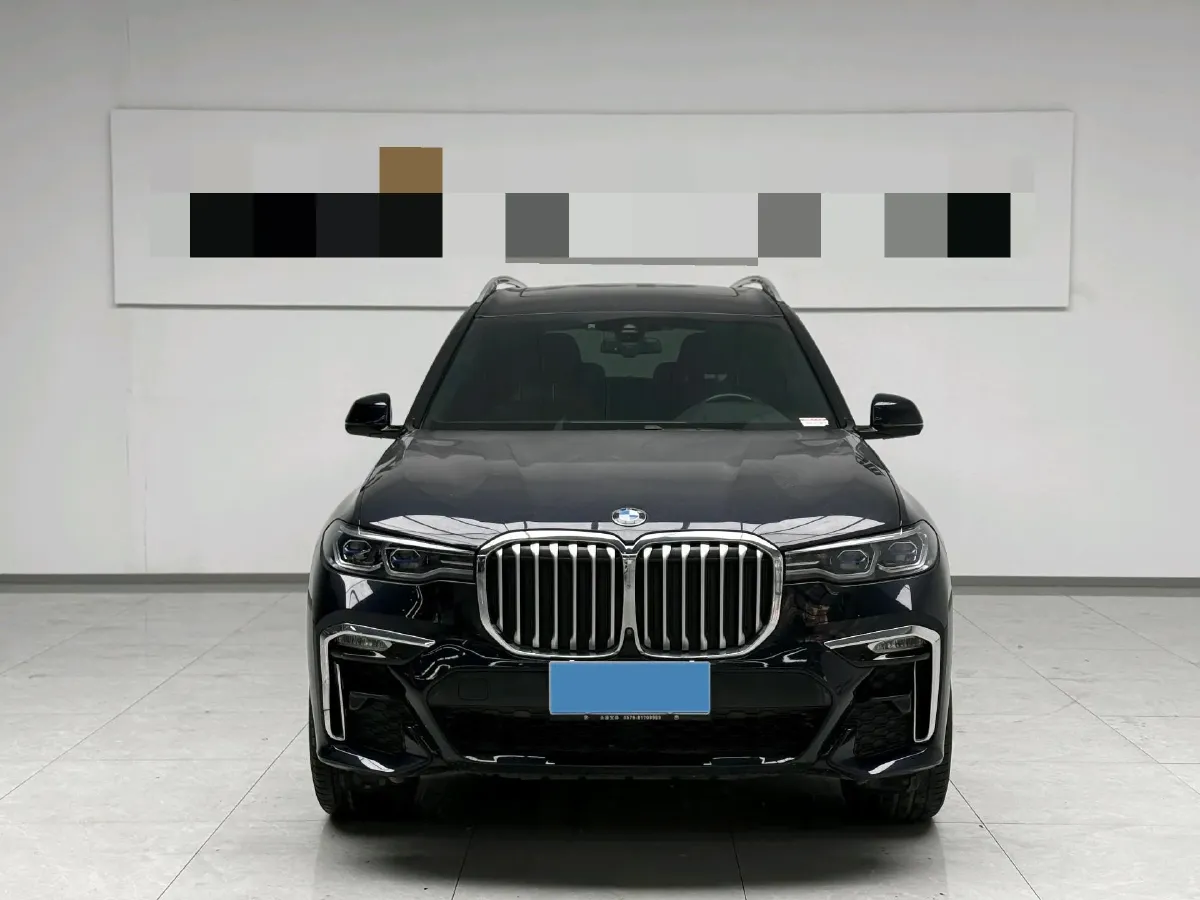 2021 BMW X7 3.0T 340HP L6 8AT,autocango,china used car exporter,china ev exporter,chinese used car exporter,chinese used ev exporter