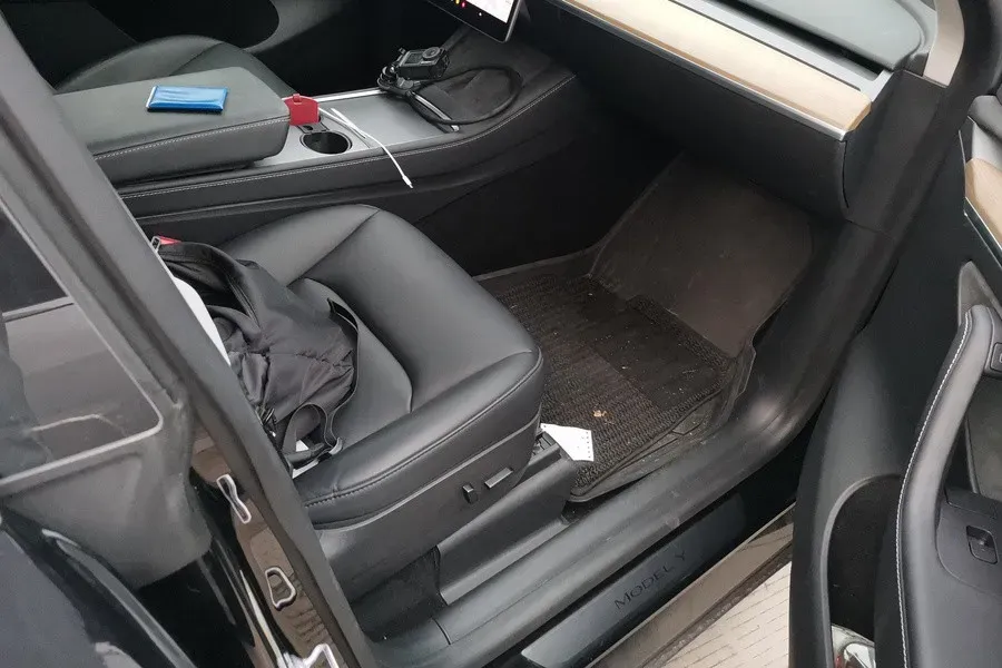 2021 Tesla Model Y BEV 60KWH,autocango,china used car exporter,china ev exporter,chinese used car exporter,chinese used ev exporter