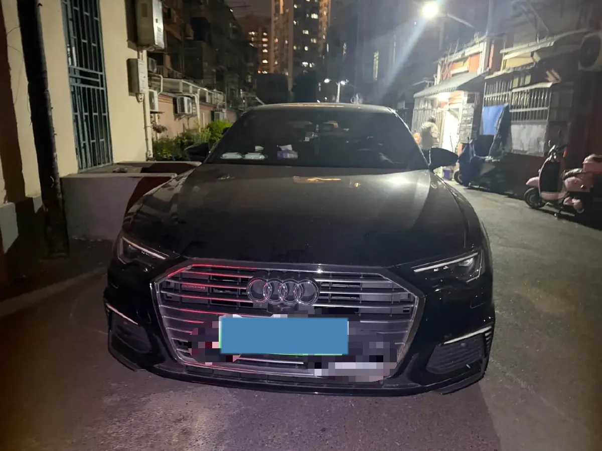 2020 Audi A6L 2.0T 252HP L4 7DCT PHEV 14.1KWH,autocango,china used car exporter,china ev exporter,chinese used car exporter,chinese used ev exporter