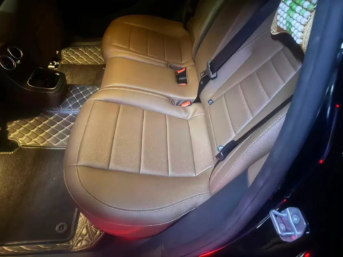 2021 Mercedes-Benz E Class 2.0T 258HP L4 9AT,autocango,china used car exporter,china ev exporter,chinese used car exporter,chinese used ev exporter