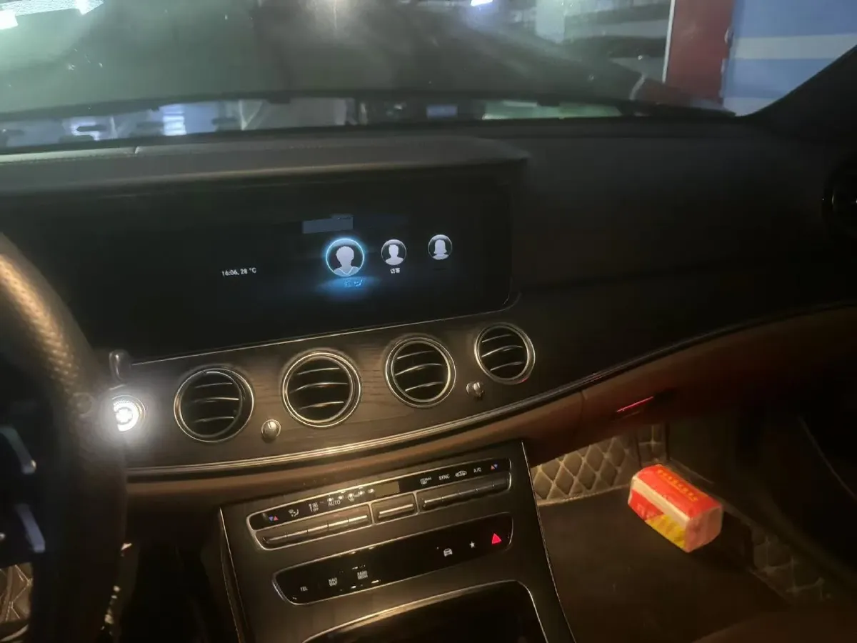 2021 Mercedes-Benz E Class 2.0T 258HP L4 9AT,autocango,china used car exporter,china ev exporter,chinese used car exporter,chinese used ev exporter