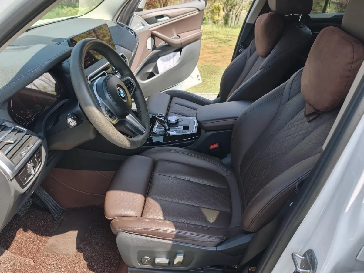 2022 BMW X3 2.0T 252HP L4 8AT,autocango,china used car exporter,china ev exporter,chinese used car exporter,chinese used ev exporter