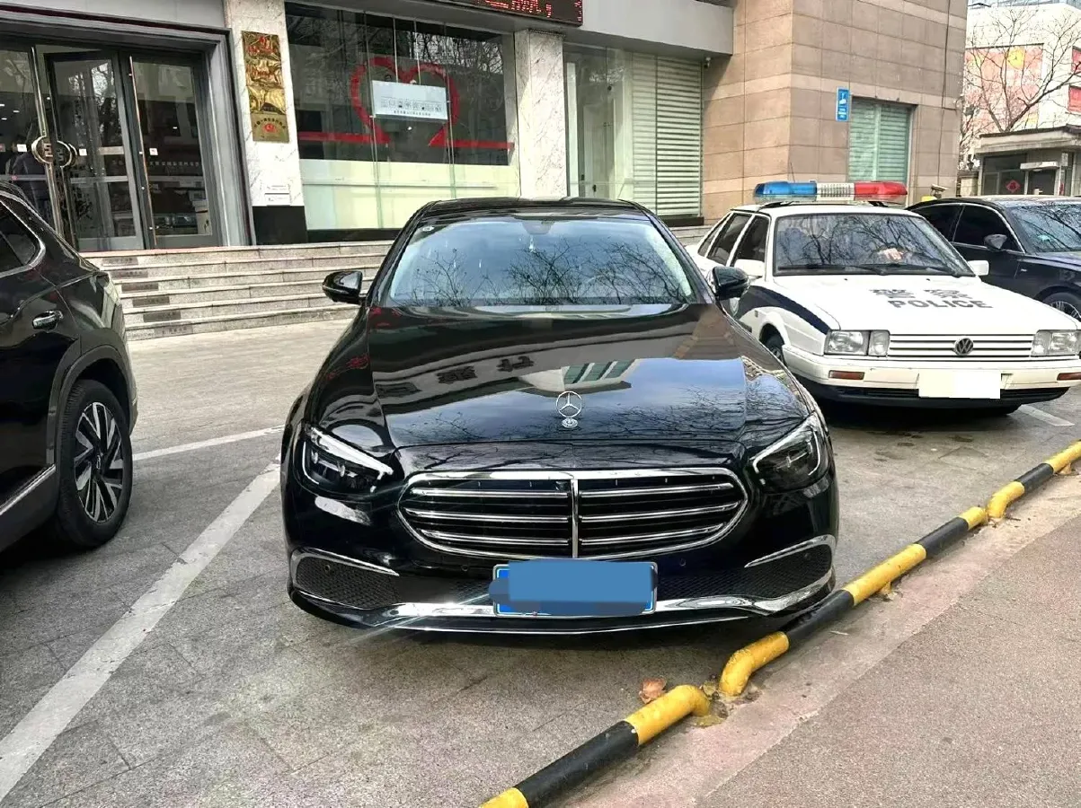 2023 Mercedes-Benz E Class 2.0T 258HP L4 9AT,autocango,china used car exporter,china ev exporter,chinese used car exporter,chinese used ev exporter