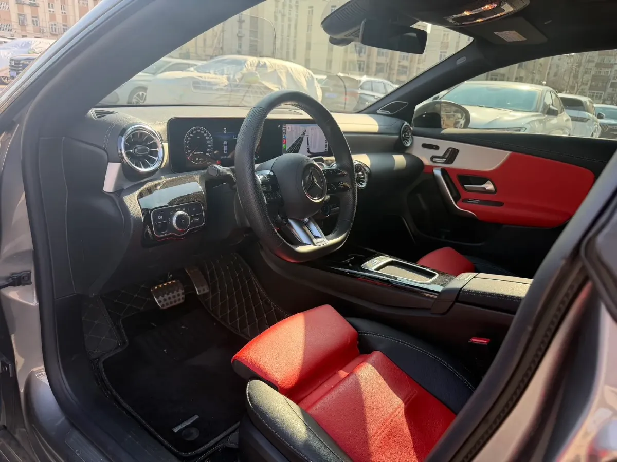 2024 Mercedes-Benz CLA AMG 2.0T 306HP L4 8DCT,autocango,china used car exporter,china ev exporter,chinese used car exporter,chinese used ev exporter