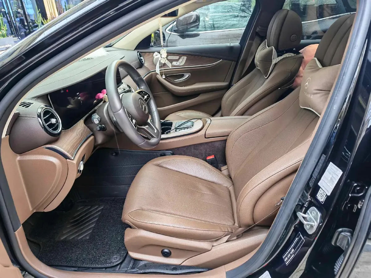 2020 Mercedes-Benz E Class 2.0T 258HP L4 9AT,autocango,china used car exporter,china ev exporter,chinese used car exporter,chinese used ev exporter