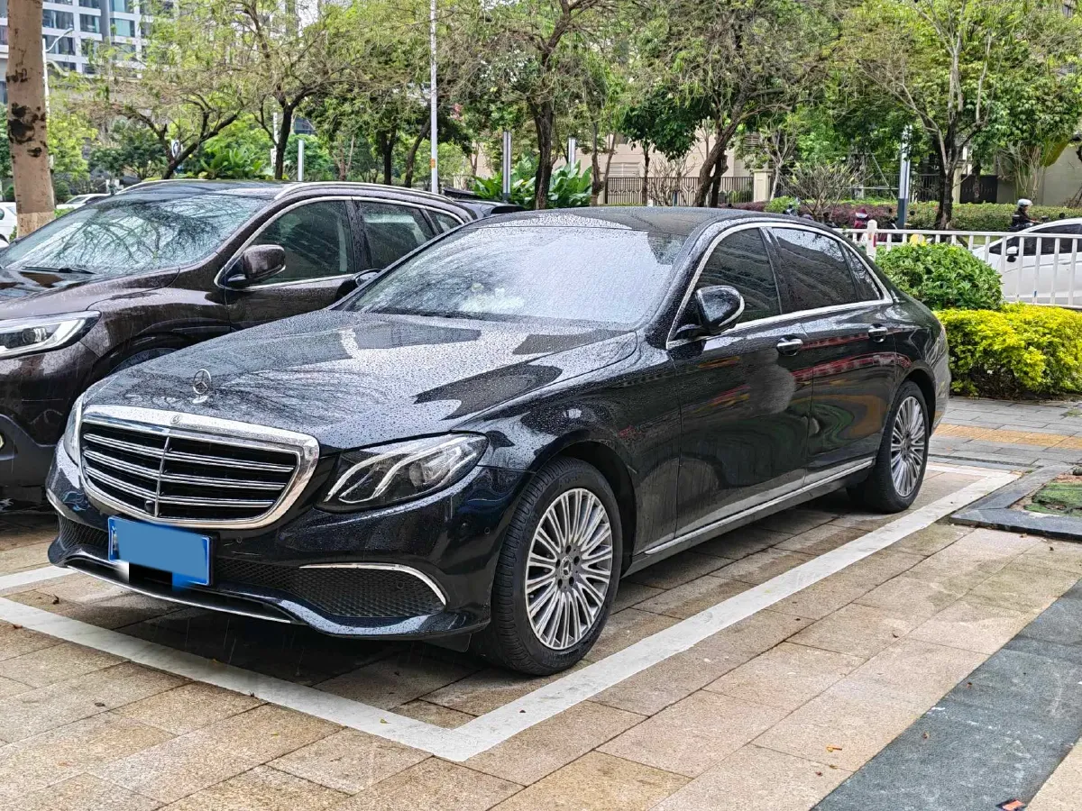 2020 Mercedes-Benz E Class 2.0T 258HP L4 9AT,autocango,china used car exporter,china ev exporter,chinese used car exporter,chinese used ev exporter