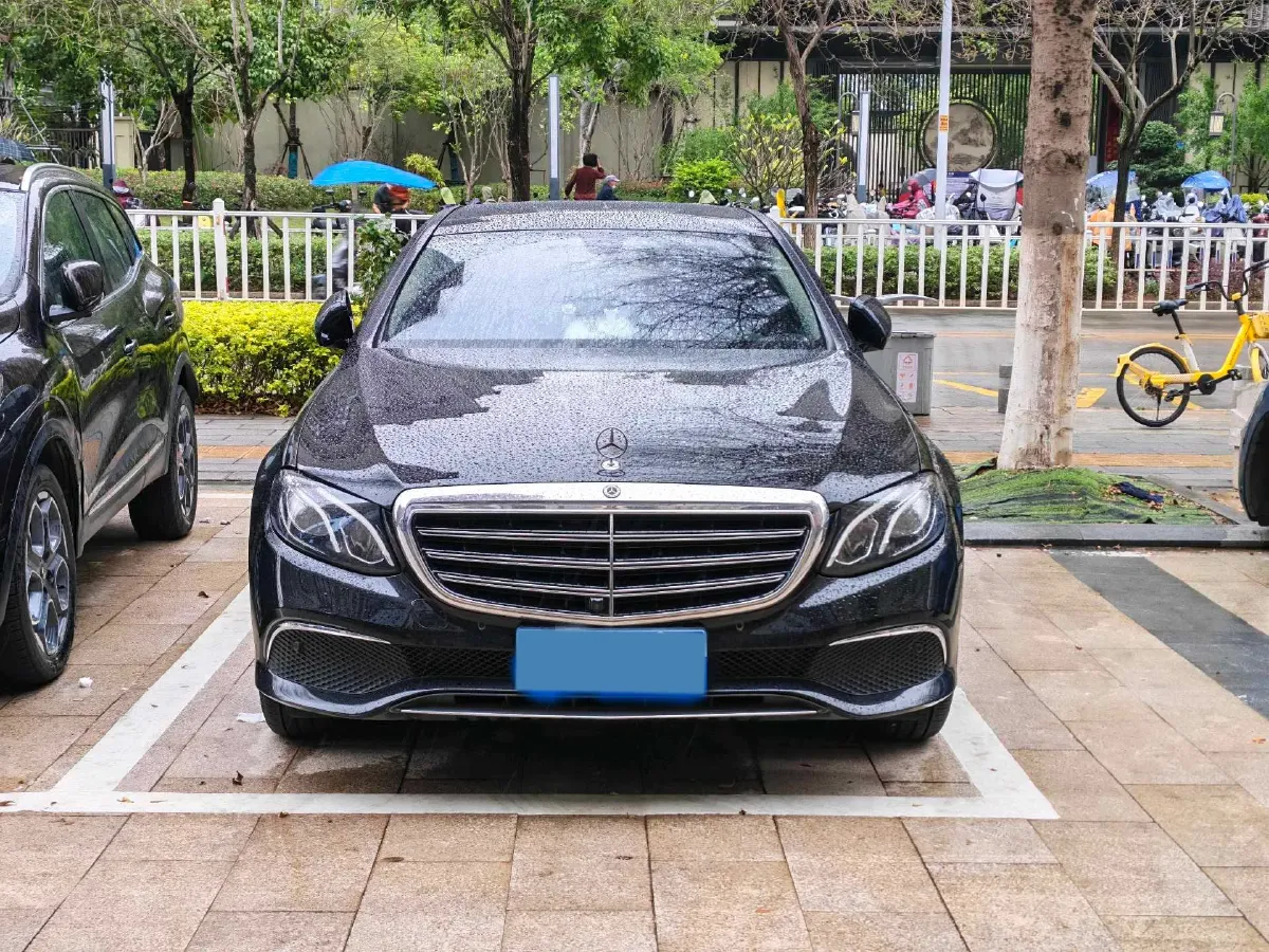 2020 Mercedes-Benz E Class 2.0T 258HP L4 9AT,autocango,china used car exporter,china ev exporter,chinese used car exporter,chinese used ev exporter