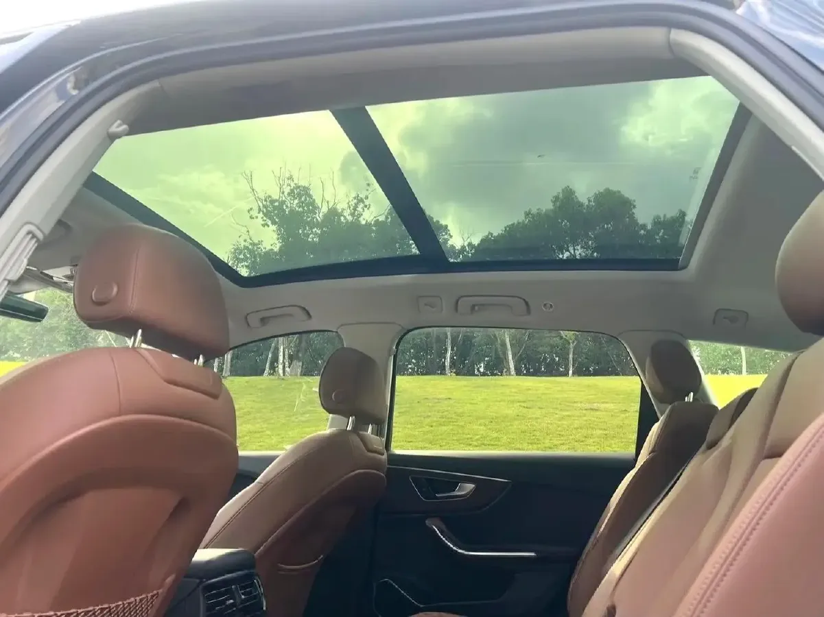 2024 Audi Q7 2.0T 265HP L4 8AT,autocango,china used car exporter,china ev exporter,chinese used car exporter,chinese used ev exporter