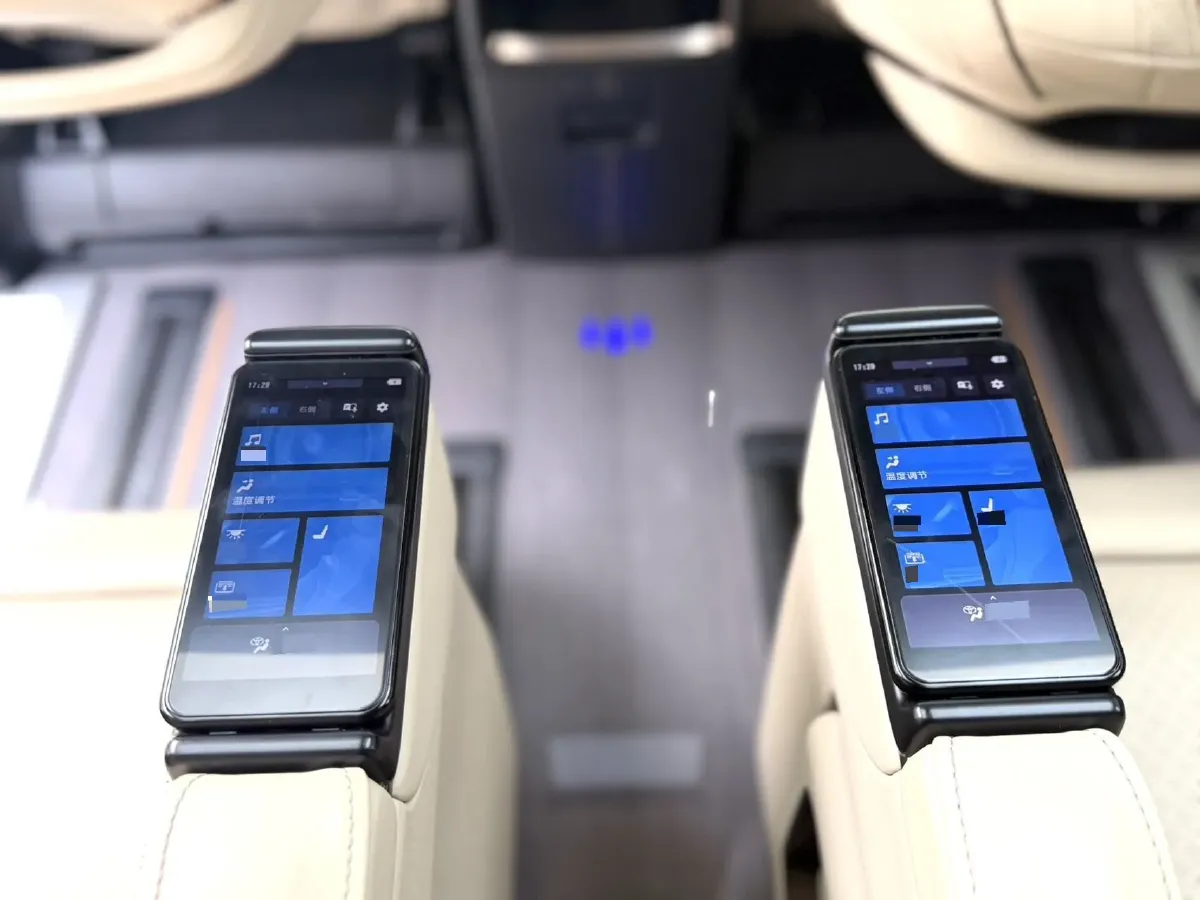 2024 Toyota Vellfire 2.5L 190HP L4 E-CVT Hybrid,autocango,china used car exporter,china ev exporter,chinese used car exporter,chinese used ev exporter