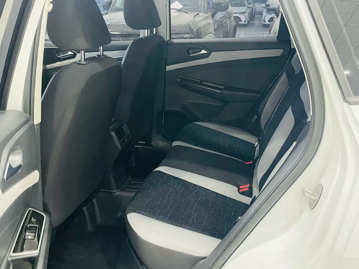 2024 Jetta VS5 1.4T 150HP L4 5MT,autocango,china used car exporter,china ev exporter,chinese used car exporter,chinese used ev exporter