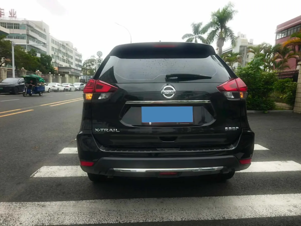 2021 Nissan X-Trail 2.0L 151HP L4 CVT,autocango,china used car exporter,china ev exporter,chinese used car exporter,chinese used ev exporter