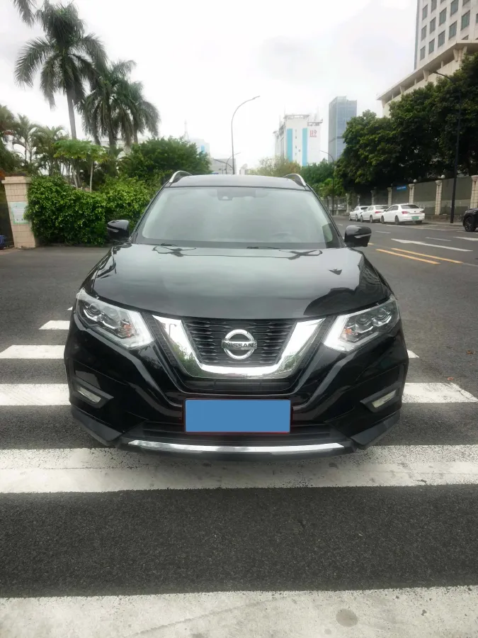 2021 Nissan X-Trail 2.0L 151HP L4 CVT,autocango,china used car exporter,china ev exporter,chinese used car exporter,chinese used ev exporter