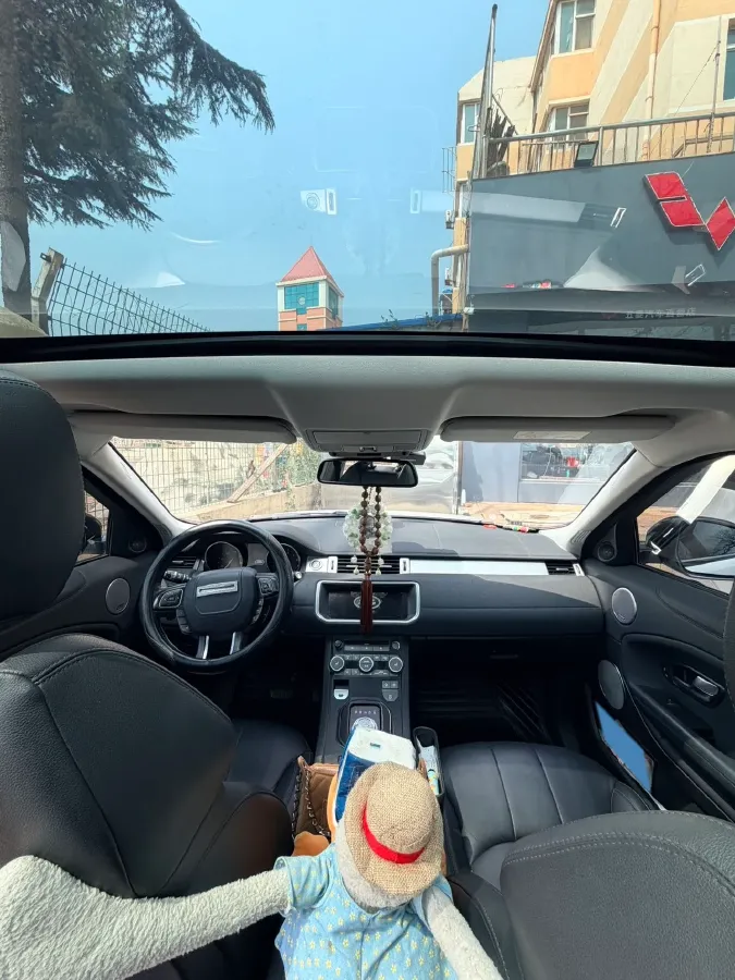 2017 Land Rover Range Rover Evoque 2.0T 241HP L4 9AT,autocango,china used car exporter,china ev exporter,chinese used car exporter,chinese used ev exporter