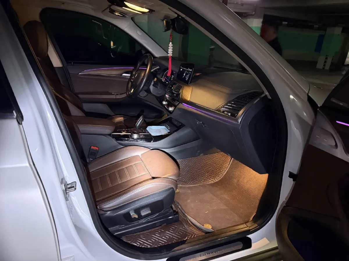 2021 BMW X3 2.0T 224HP L4 8AT,autocango,china used car exporter,china ev exporter,chinese used car exporter,chinese used ev exporter