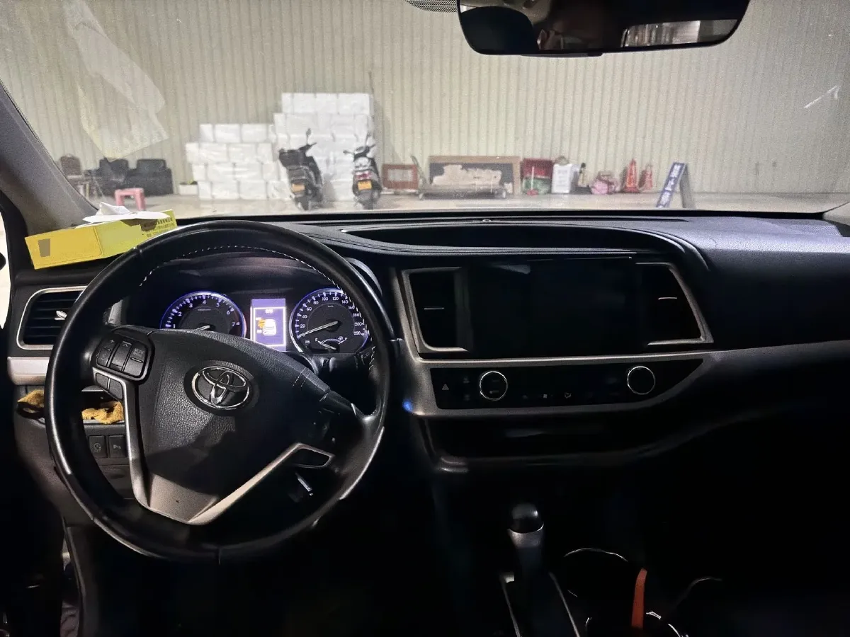 2018 Toyota Highlander 2.0T 220HP L4 6AT,autocango,china used car exporter,china ev exporter,chinese used car exporter,chinese used ev exporter