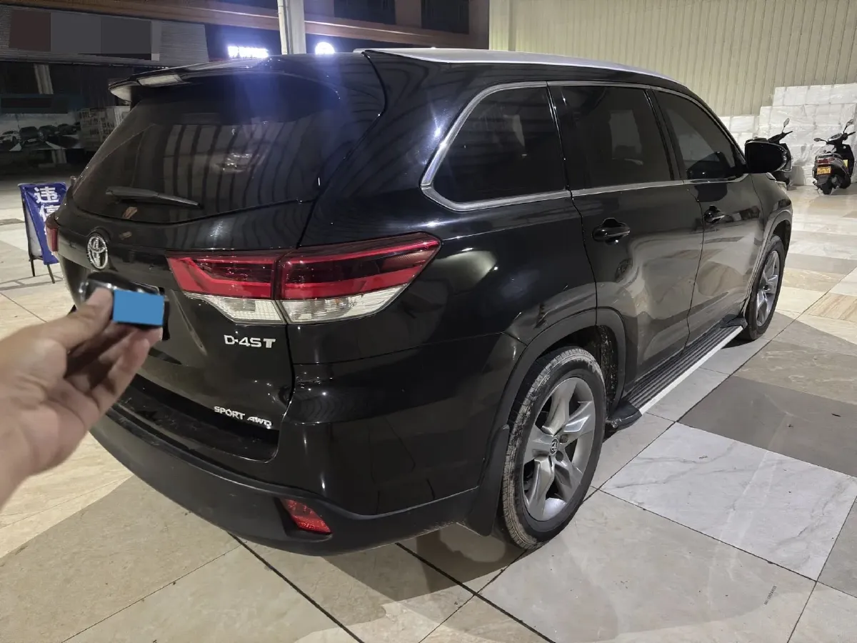 2018 Toyota Highlander 2.0T 220HP L4 6AT,autocango,china used car exporter,china ev exporter,chinese used car exporter,chinese used ev exporter