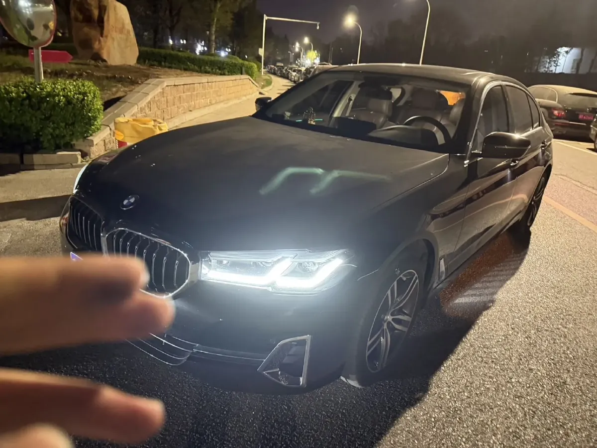 2023 BMW 5 Series 2.0T 245HP L4 8AT,autocango,china used car exporter,china ev exporter,chinese used car exporter,chinese used ev exporter