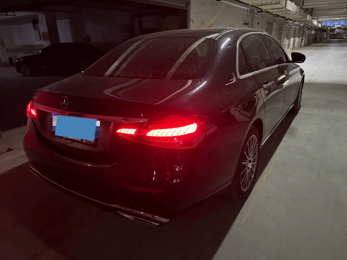 2021 Mercedes-Benz E Class 2.0T 197HP L4 9AT,autocango,china used car exporter,china ev exporter,chinese used car exporter,chinese used ev exporter