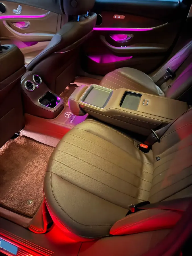 2021 Mercedes-Benz E Class 2.0T 197HP L4 9AT,autocango,china used car exporter,china ev exporter,chinese used car exporter,chinese used ev exporter