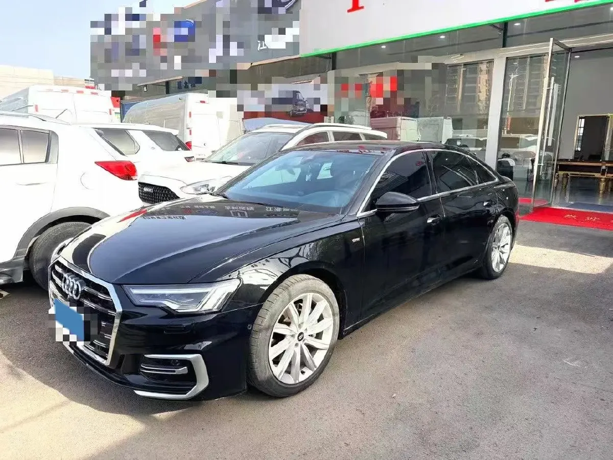 2023 Audi A6L 2.0T 245HP L4 7DCT,autocango,china used car exporter,china ev exporter,chinese used car exporter,chinese used ev exporter