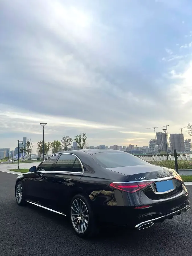 2023 Mercedes-Benz S Class 2.5T 367HP L6 9AT,autocango,china used car exporter,china ev exporter,chinese used car exporter,chinese used ev exporter