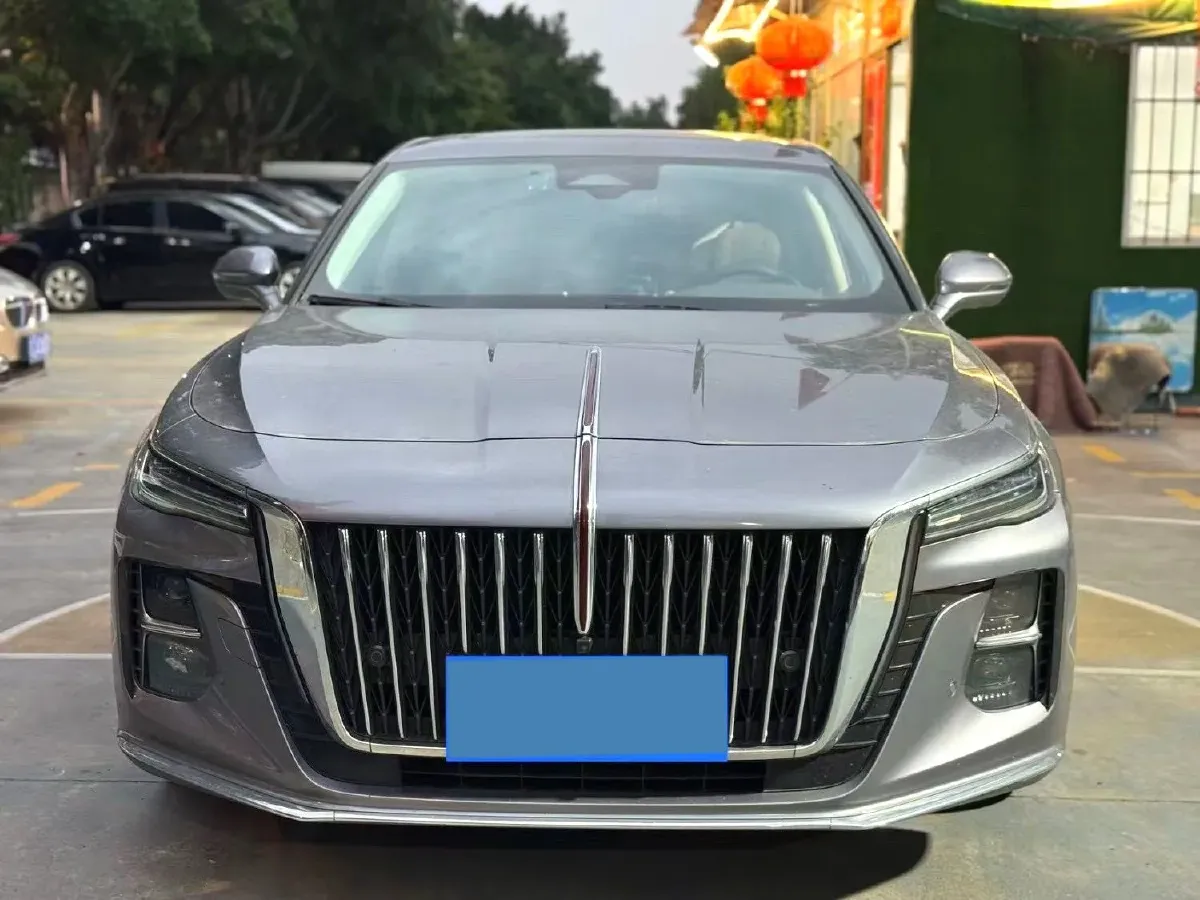 2023 HongQi H5 2.0T 224HP L4 8AT,autocango,china used car exporter,china ev exporter,chinese used car exporter,chinese used ev exporter