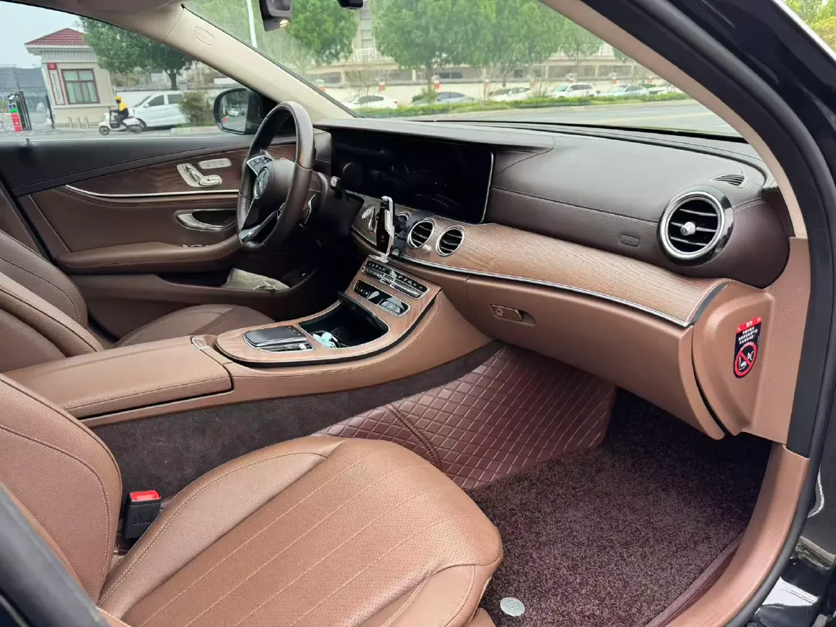 2023 Mercedes-Benz E Class 2.0T 211HP L4 9AT PHEV 25.4KWH,autocango,china used car exporter,china ev exporter,chinese used car exporter,chinese used ev exporter