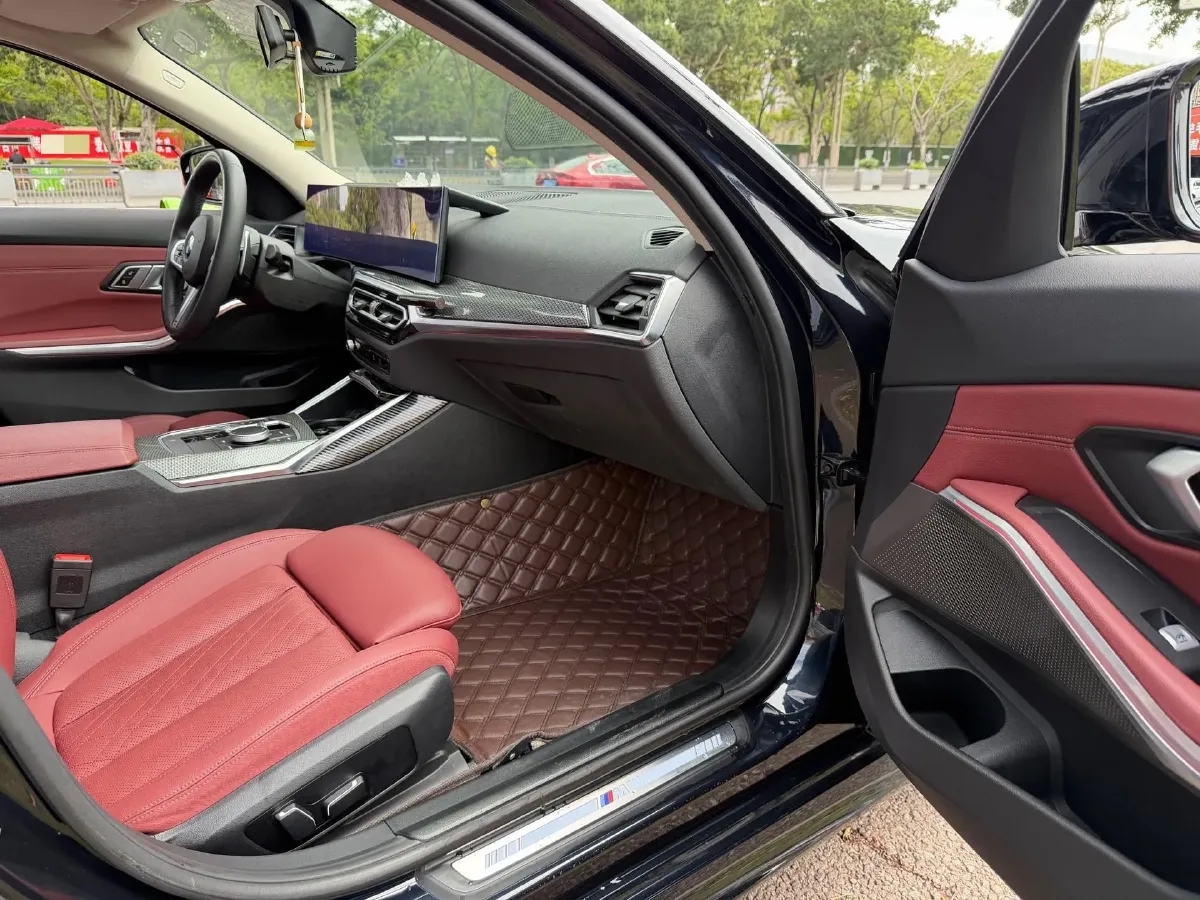 2023 BMW 3 Series 2.0T 156HP L4 8AT,autocango,china used car exporter,china ev exporter,chinese used car exporter,chinese used ev exporter