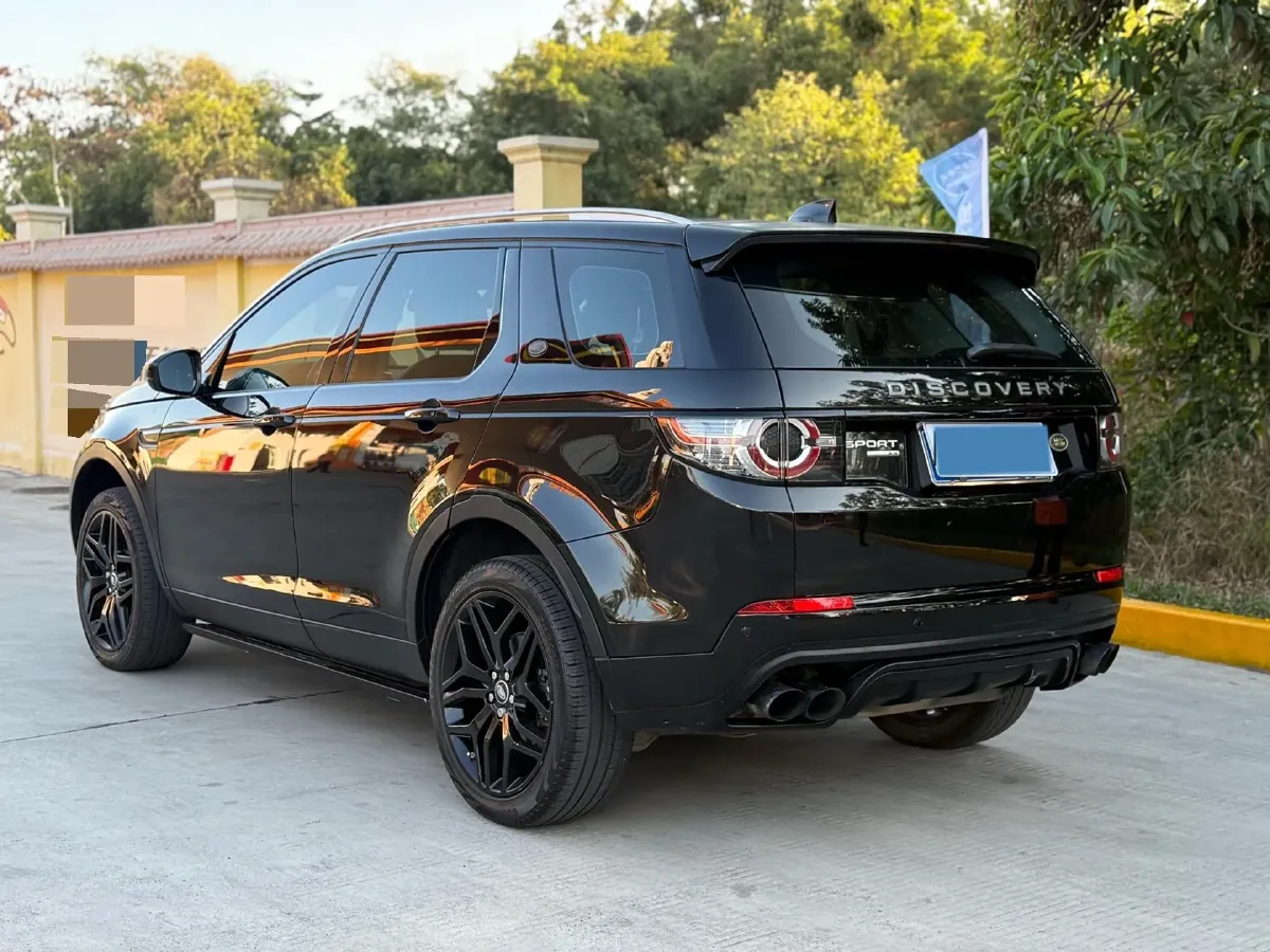2017 Land Rover Discovery Sport 2.0T 241HP L4 9AT,autocango,china used car exporter,china ev exporter,chinese used car exporter,chinese used ev exporter