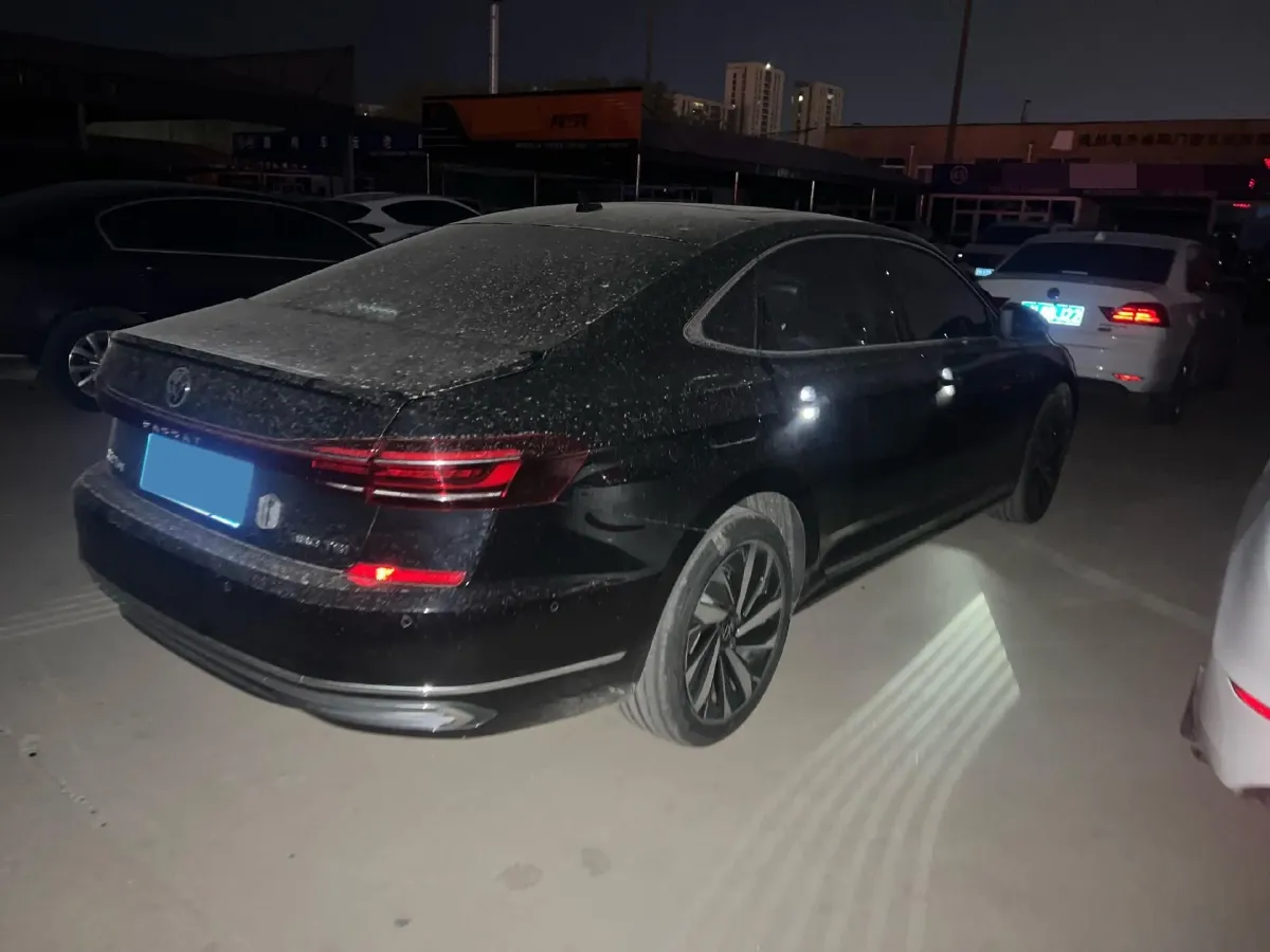 2025 Volkswagen Passat 2.0T 220HP L4 7DCT,autocango,china used car exporter,china ev exporter,chinese used car exporter,chinese used ev exporter