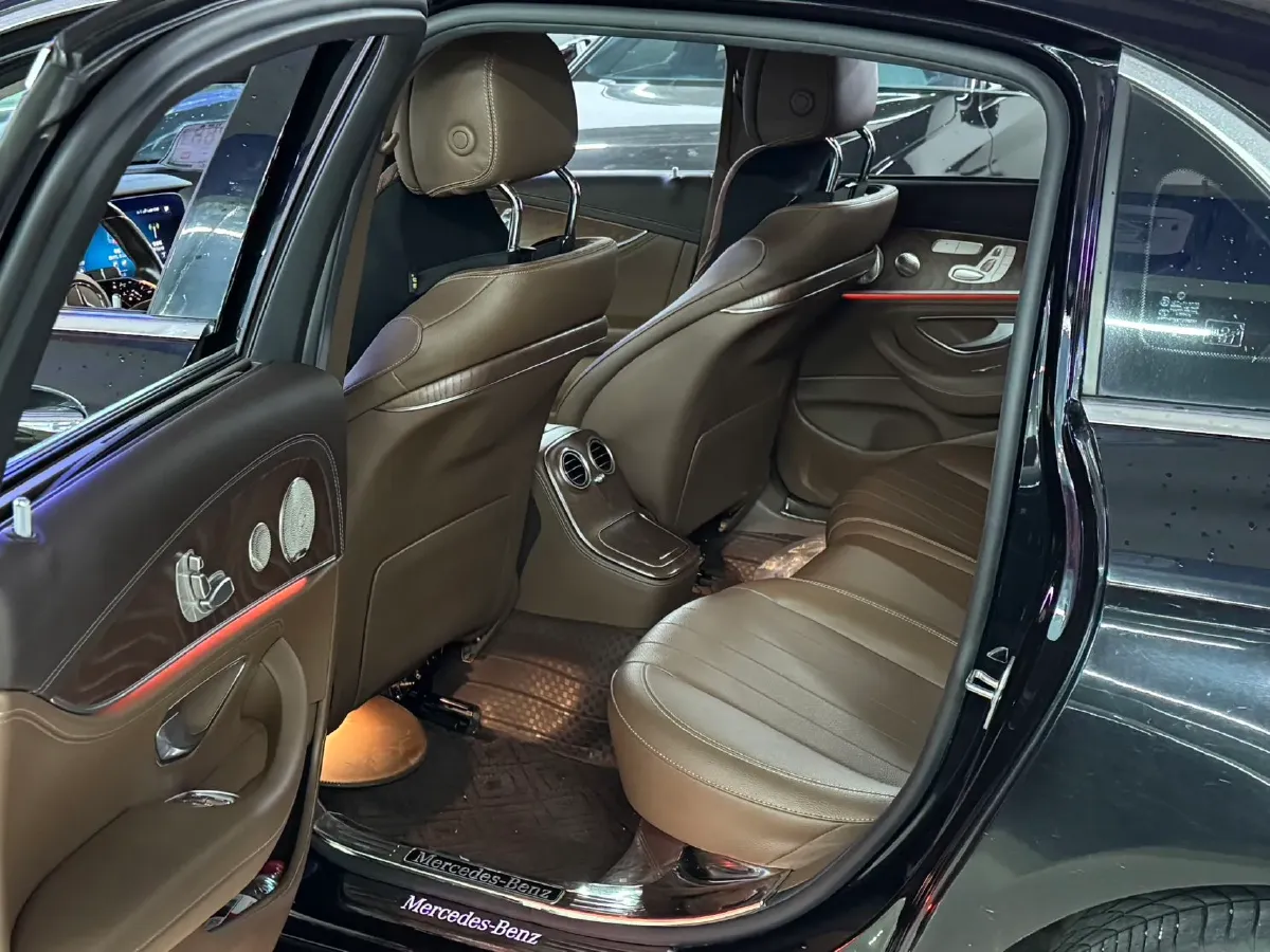 2023 Mercedes-Benz E Class 2.0T 258HP L4 9AT,autocango,china used car exporter,china ev exporter,chinese used car exporter,chinese used ev exporter