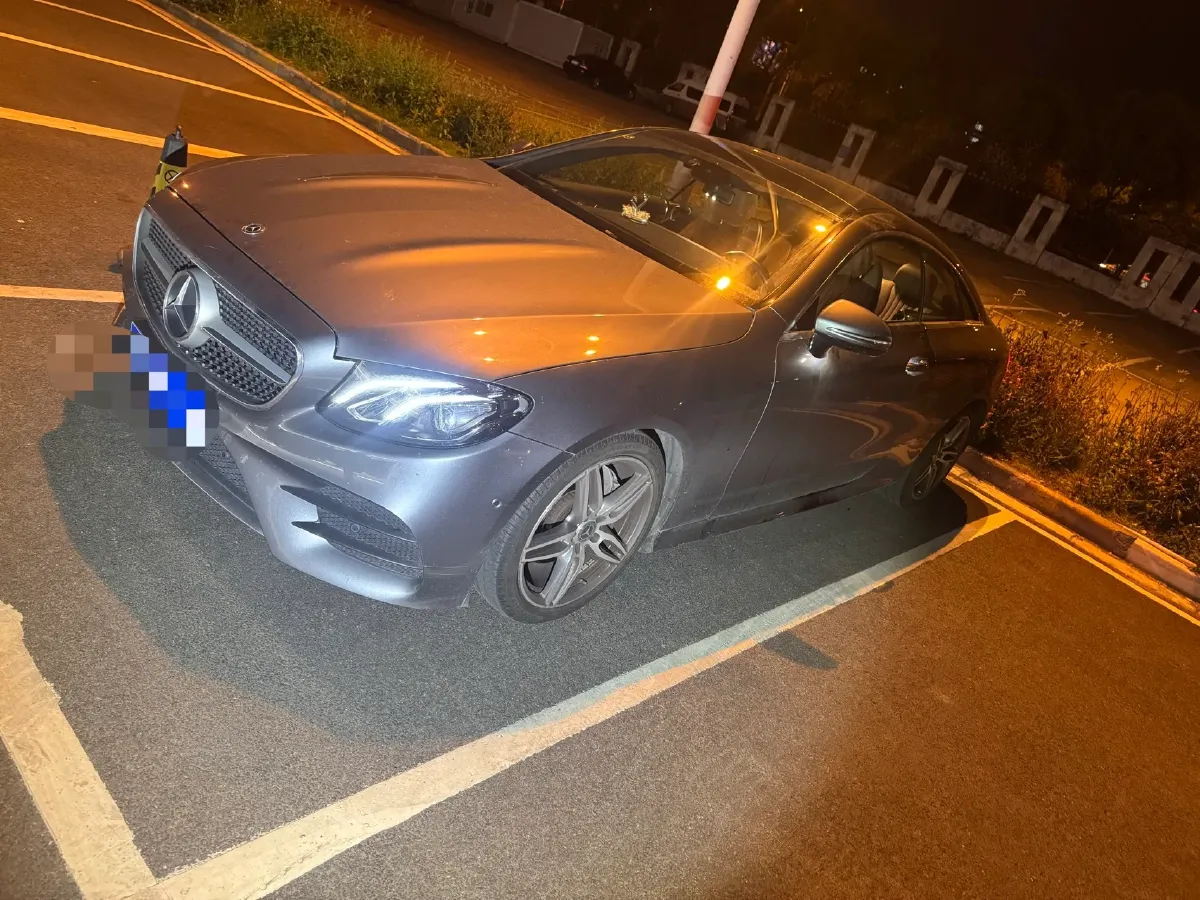 2021 Mercedes-Benz E Class 1.5T 184HP L4 9AT,autocango,china used car exporter,china ev exporter,chinese used car exporter,chinese used ev exporter