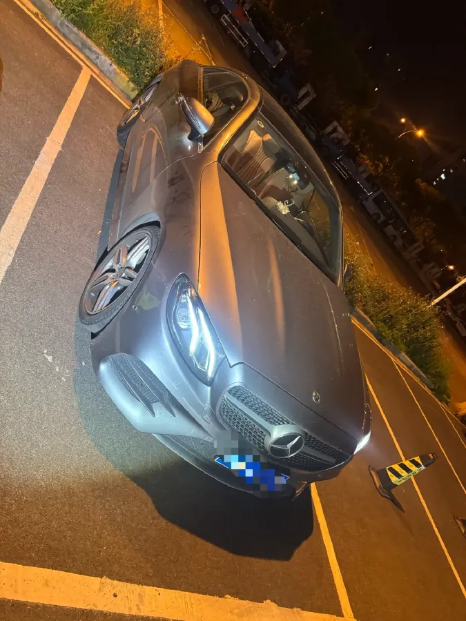 2021 Mercedes-Benz E Class 1.5T 184HP L4 9AT,autocango,china used car exporter,china ev exporter,chinese used car exporter,chinese used ev exporter