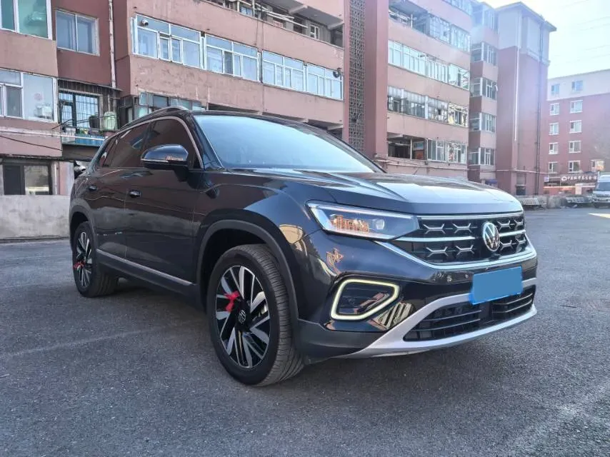 2025 Volkswagen Tayron 2.0T 186HP L4 7DCT,autocango,china used car exporter,china ev exporter,chinese used car exporter,chinese used ev exporter