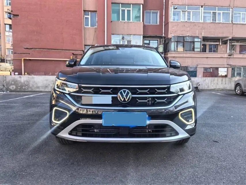 2025 Volkswagen Tayron 2.0T 186HP L4 7DCT,autocango,china used car exporter,china ev exporter,chinese used car exporter,chinese used ev exporter