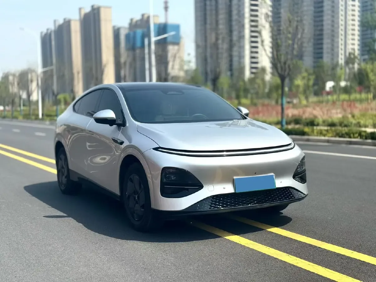 2025 Xpeng G6 BEV 68.5KWH,autocango,china used car exporter,china ev exporter,chinese used car exporter,chinese used ev exporter