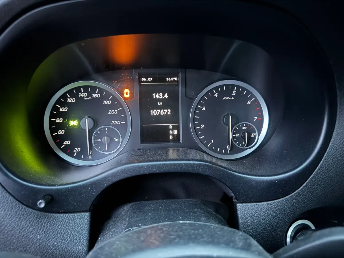 2020 Mercedes-Benz Vito 2.0T 211HP L4 9AT,autocango,china used car exporter,china ev exporter,chinese used car exporter,chinese used ev exporter