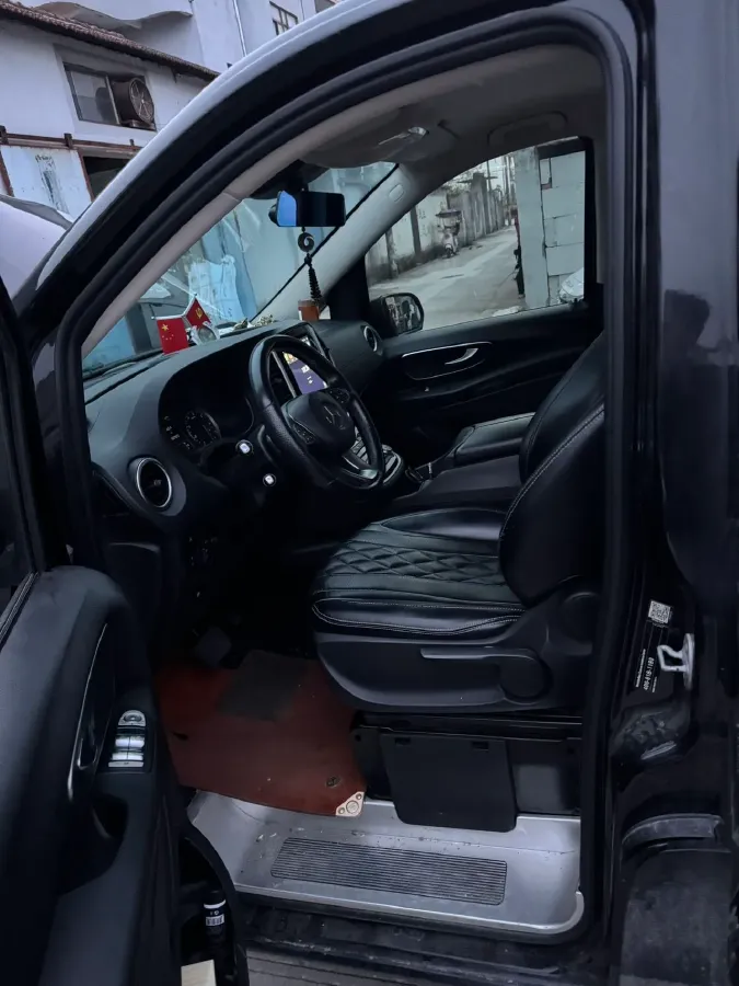 2020 Mercedes-Benz Vito 2.0T 211HP L4 9AT,autocango,china used car exporter,china ev exporter,chinese used car exporter,chinese used ev exporter