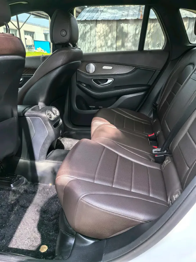 2020 Mercedes-Benz GLC Class 2.0T 258HP L4 9AT,autocango,china used car exporter,china ev exporter,chinese used car exporter,chinese used ev exporter