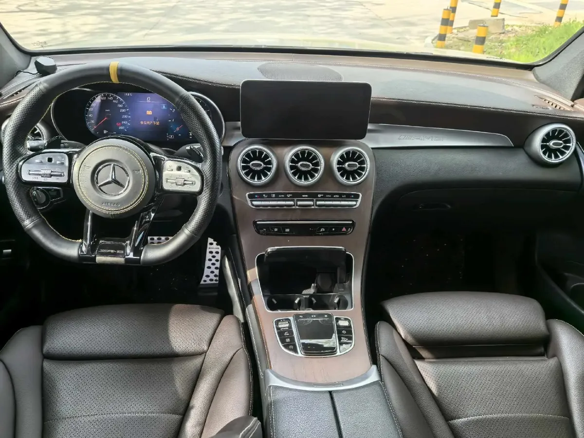 2020 Mercedes-Benz GLC Class 2.0T 258HP L4 9AT,autocango,china used car exporter,china ev exporter,chinese used car exporter,chinese used ev exporter