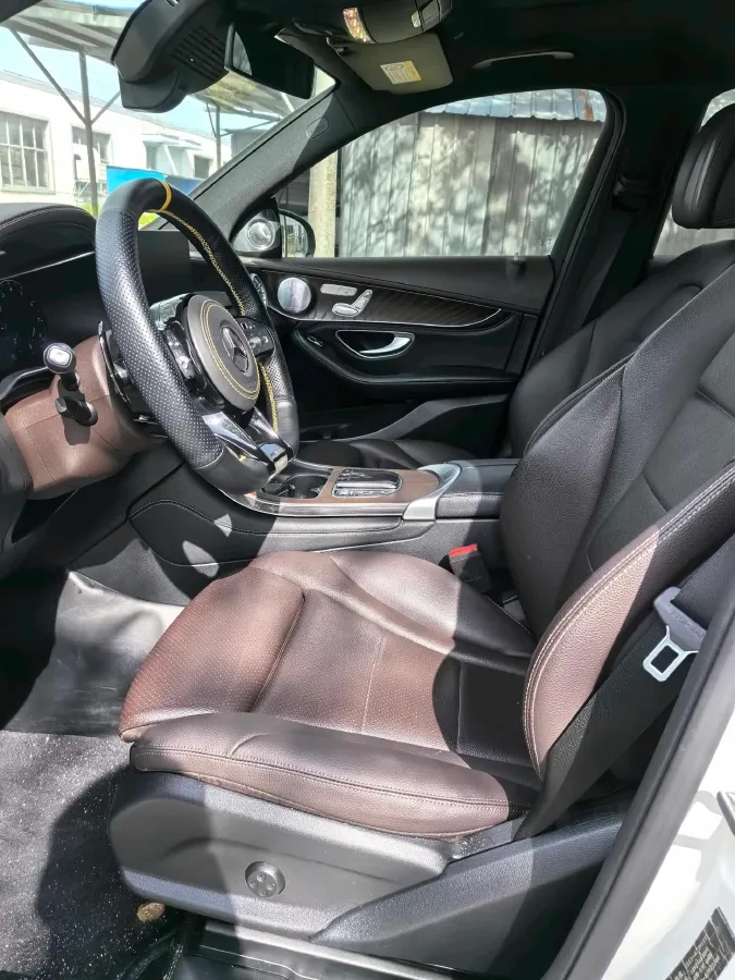 2020 Mercedes-Benz GLC Class 2.0T 258HP L4 9AT,autocango,china used car exporter,china ev exporter,chinese used car exporter,chinese used ev exporter