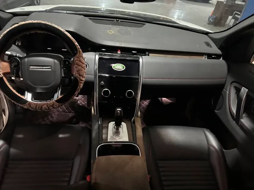 2020 Land Rover Discovery Sport 2.0T 249HP L4 9AT,autocango,china used car exporter,china ev exporter,chinese used car exporter,chinese used ev exporter