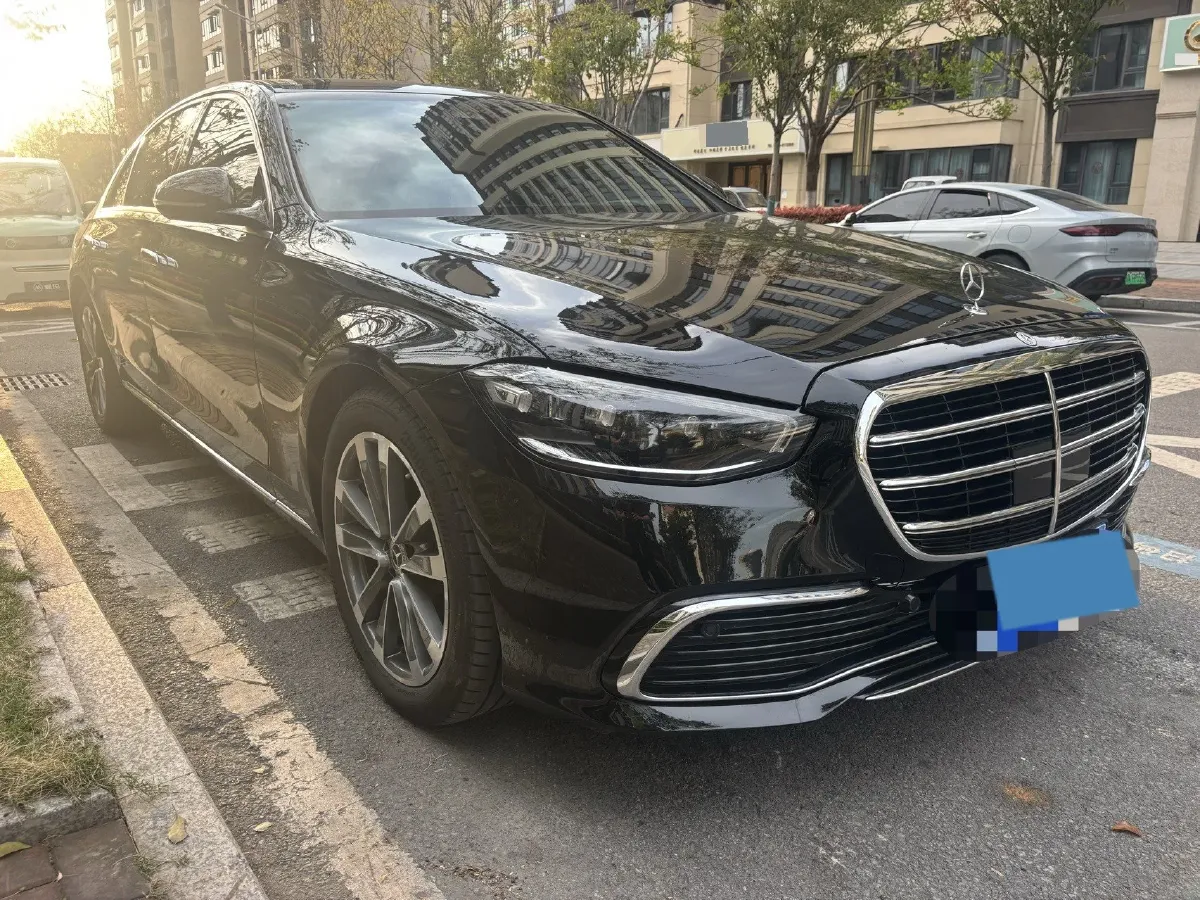 2023 Mercedes-Benz S Class 2.5T 313HP L6 9AT,autocango,china used car exporter,china ev exporter,chinese used car exporter,chinese used ev exporter