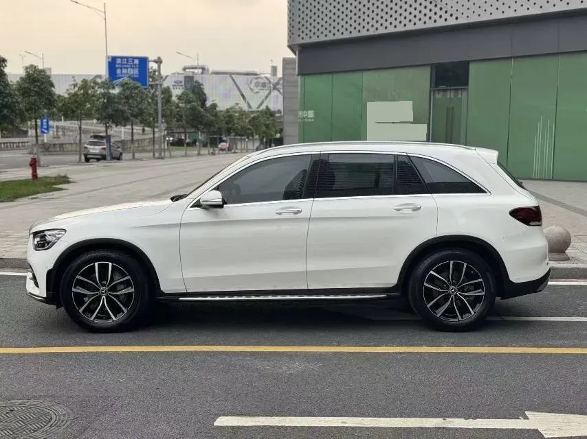 2020 Mercedes-Benz GLC Class 2.0T 258HP L4 9AT,autocango,china used car exporter,china ev exporter,chinese used car exporter,chinese used ev exporter